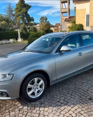 Audi A4 Avant 2.0 TDI 143CV F.AP. mult. Ambiente
