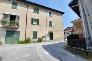 3 LOCALI A ANZANO DEL PARCO