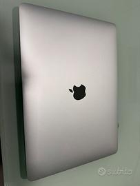 Apple MacBook Air Retina 13