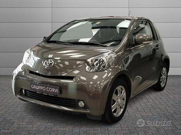 Toyota iQ 1.0 VVT-i Lounge CVT