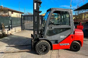 S75 Muletto Toyota 30 q