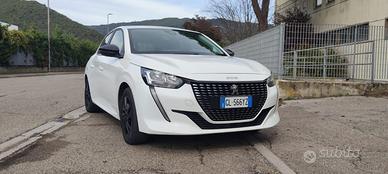 Peugeot 208 Blue HDi 1.5-Km 73000-100CV-KW 74-