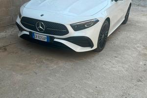 Mercedes Benz A250e AMG