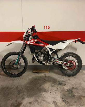 Husqvarna wr 125