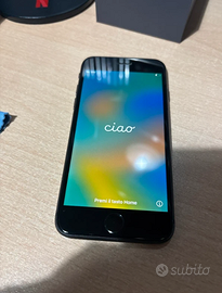 iPhone 8 - 64 GB con scatola