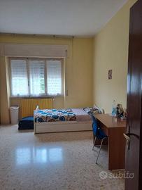 Per studentessa universitaria