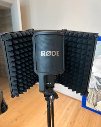 Microfono RODE NT-USB+ (schermo sonoro treppiede)