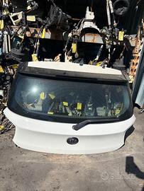 COFANO POSTERIORE BMW SERIE 1 ANNO:2014