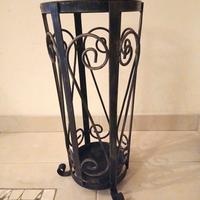 Portaombrello in ferro battuto