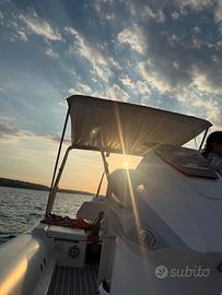 Sunrise 7 motore Suzuki 150 hp