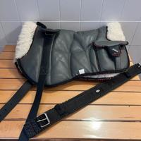Sella bareback con sottopancia