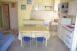 "Settembre: Appartamento con Terrazzo Abitabile