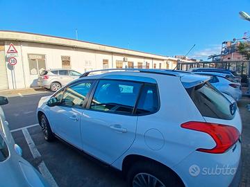 peugeot 2008  1.6 hdi active