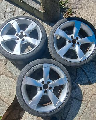 3 cerchi Audi Sport