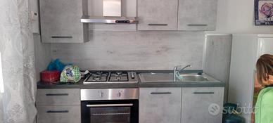 Bilocale arredato piano terra