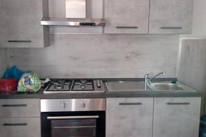 Bilocale arredato piano terra