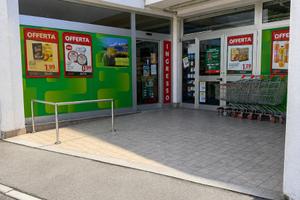 Cattinara, ATTIVITA' di supermercato