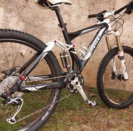 Mountainbike Scott Genius 40
