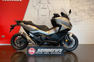 Honda Forza 750 Matte Warm Ash