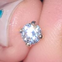 2 Labret in oro 14k con zirconi