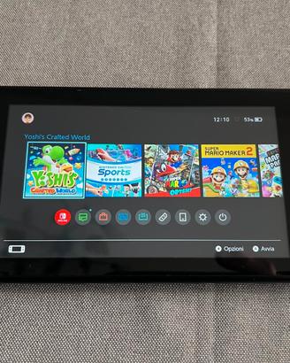 Nintendo Switch + giochi + custodia