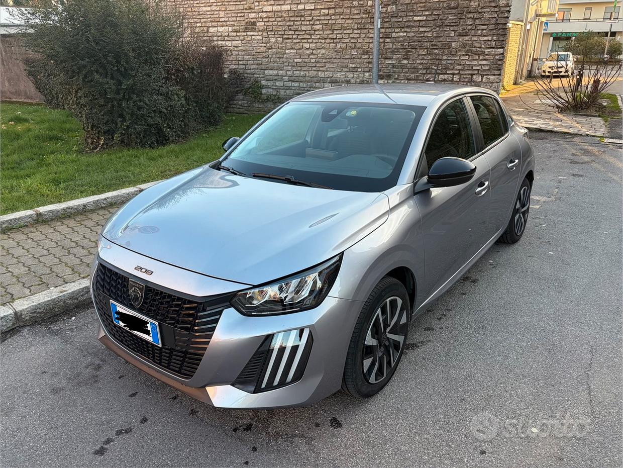 Peugeot E-208 Style