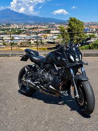 Yamaha MT-07 2021 Tech Black – Full Optional