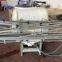 Botte usata con barre per diserbo