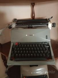 macchina per scrivere 