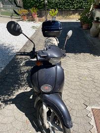 Aprilia Scarabeo 50 - 2004