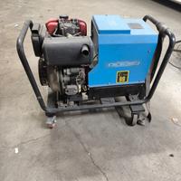 Generatore motosaldatrice 