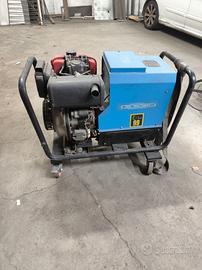 Generatore motosaldatrice 