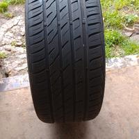 Gomme 235/35 R19