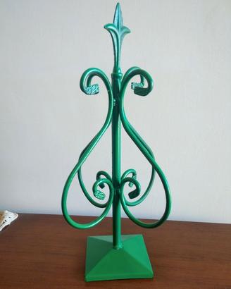 Alberello in ferro battuto verde
