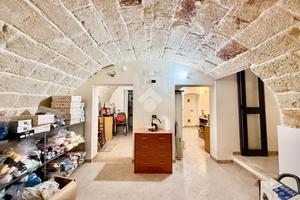 CASA INDIPENDENTE A MONOPOLI