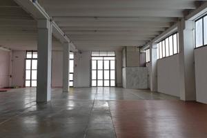 Immobile di 900 m² con 2 locali a Sesto Fiorentino