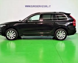 VOLVO XC90 D5 AWD Geartronic 7 posti Momentum