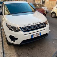 Auto Land Rover Discovery Sport td4