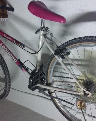 Bicicletta mountain bike legnano galates