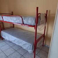 Letto a castello in ferro