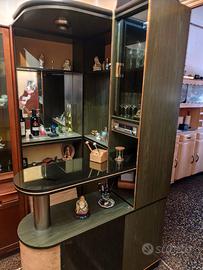 Mobile ingresso bar vintage