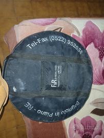 ruotino di una fiat punto 