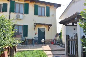 CASA SEMINDIPENDENTE A TORRAZZA COSTE