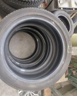Pneumatici bridgestone 245/45 R20  103Y