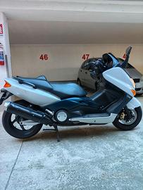 Yamaha t max 2006