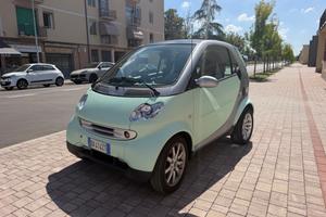Smart ForTwo 700 coupé grandstyle (45 kW)