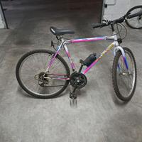 Bicicletta Mountain Bike HAZARD