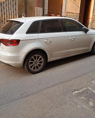 AUDI A3 SPORTBACK 