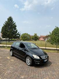 MERCEDES B 180 cdi turbocompressore nuovo