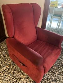 Poltrona recrinabile elettrica  per anziani
